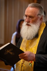 Lazo 
Divine Liturgy, Yosemite National Park, California, USA 
2024-11-16 18:17:28