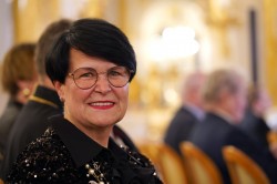 jarek1 
The anniversary concert in the Royal Castle in Warsaw 
2024-11-24 20:29:28
