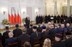 jarek1 
Anniversary meeting in Presidential Palace in Warsaw  
2024-11-27 22:18:32