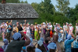 palavos 
Pielgrzymki na grabarkę z Hajnówki i Bielska Podlaskiego 
2024-12-15 22:12:12