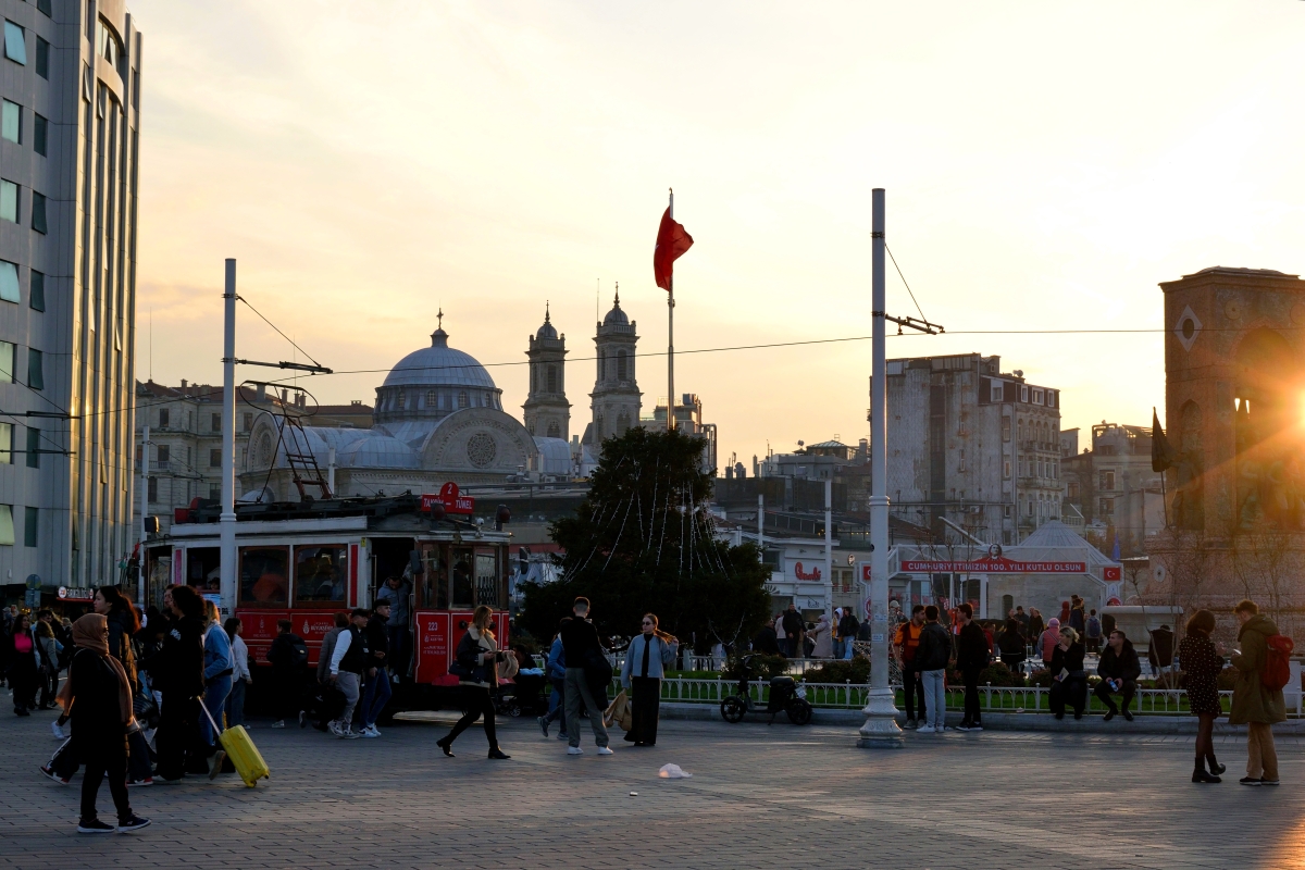 Taksim - cerkiew Świętej Trójcy 2024