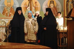 jarek1 
Christmas Divine Liturgy in Zwierki Convent 
2025-01-10 12:19:26