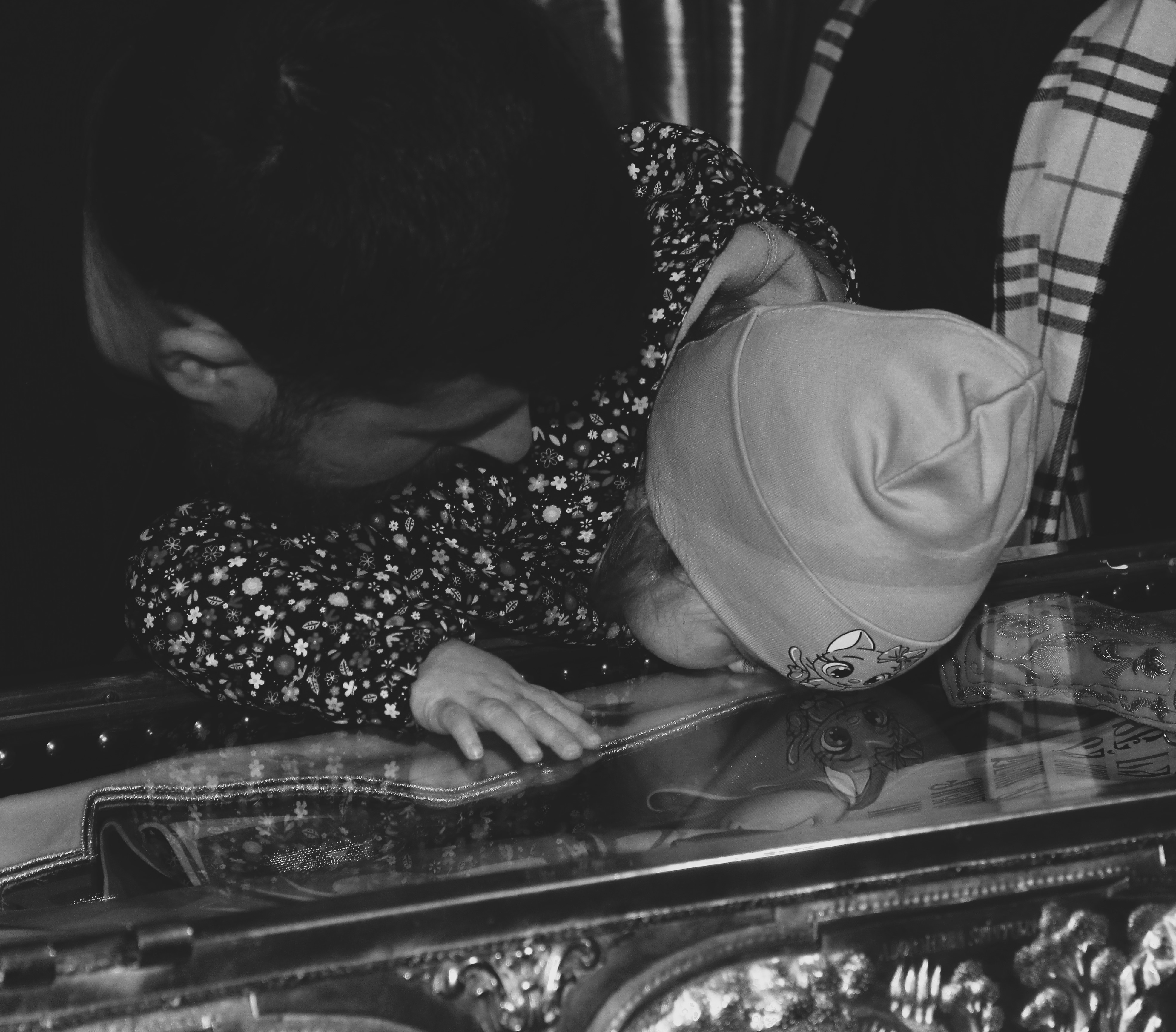 Children praying