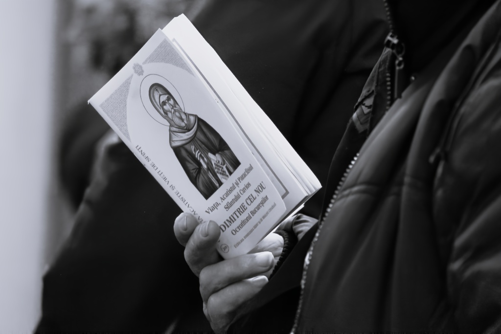 People reading prayers
