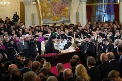 jarek 
Archbishop Anastasios of Tirana, Durres and All Albania funeral 
2025-02-10 20:25:58