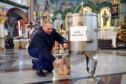 jarek 
Epiphany Eve in Hagia Sophia Orthodox Church in Białystok, 2025 
2025-02-13 11:05:59
