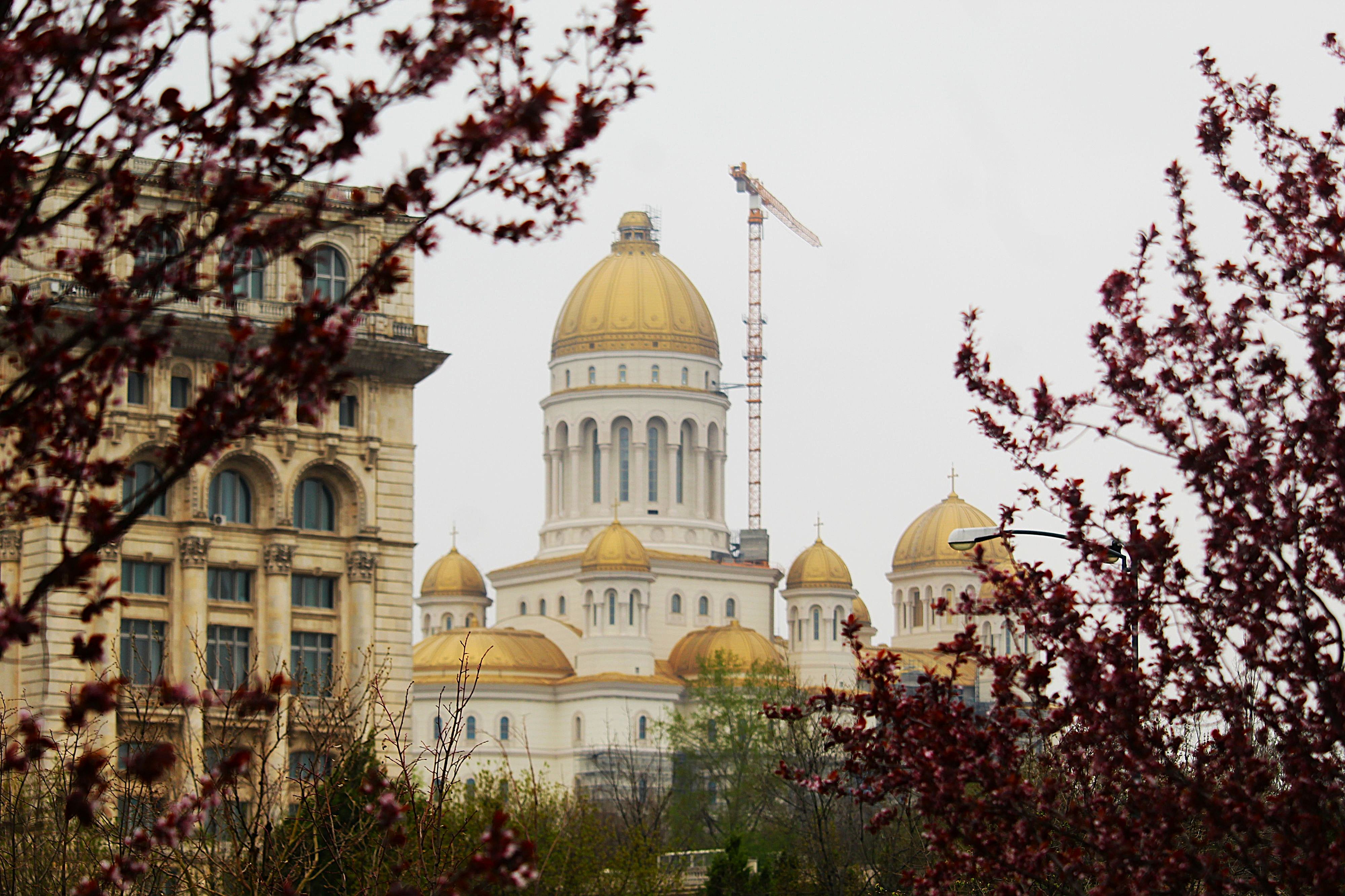 Romania&#039s National Cathedral under construction