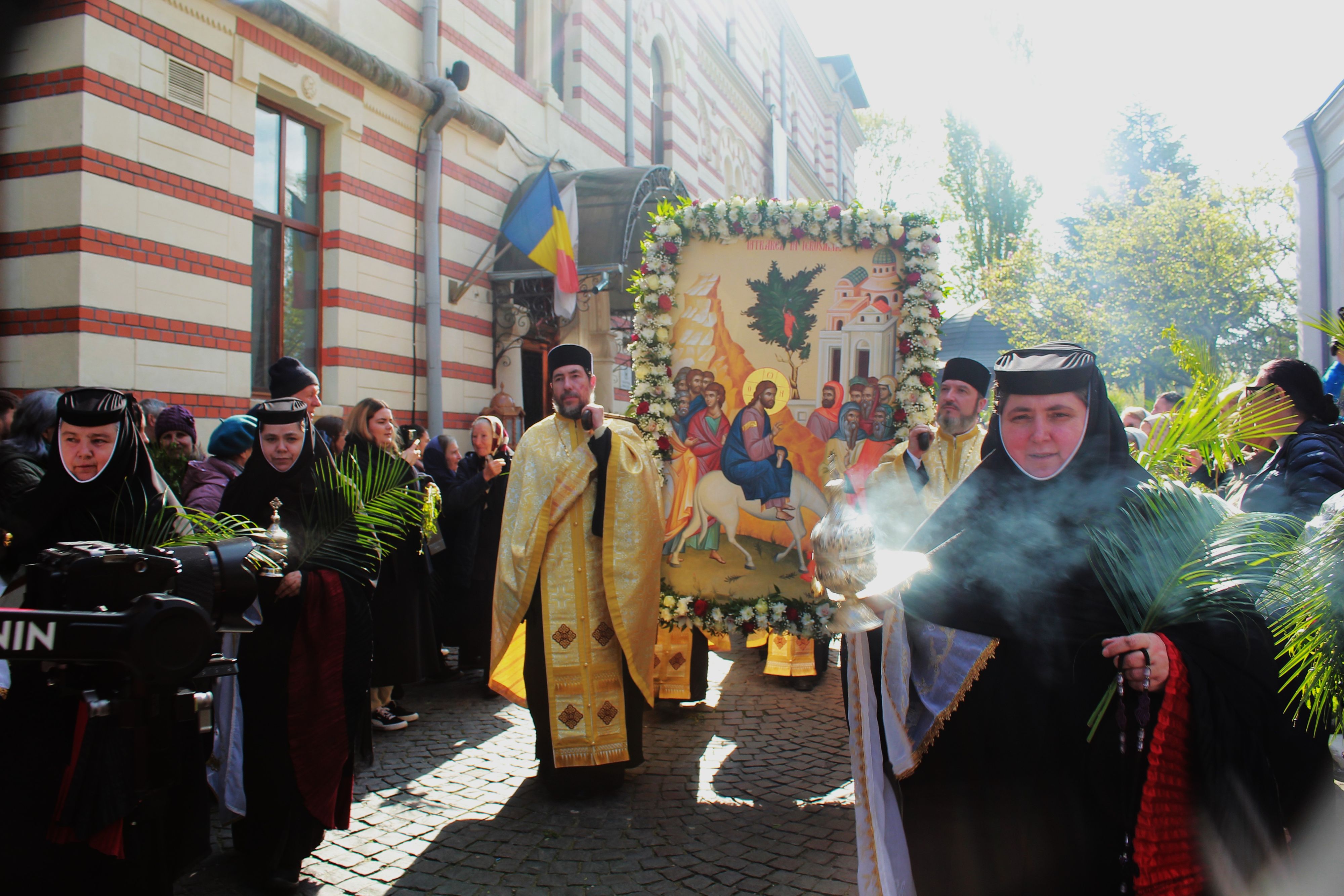 Palm Pilgrimage in Bucharest