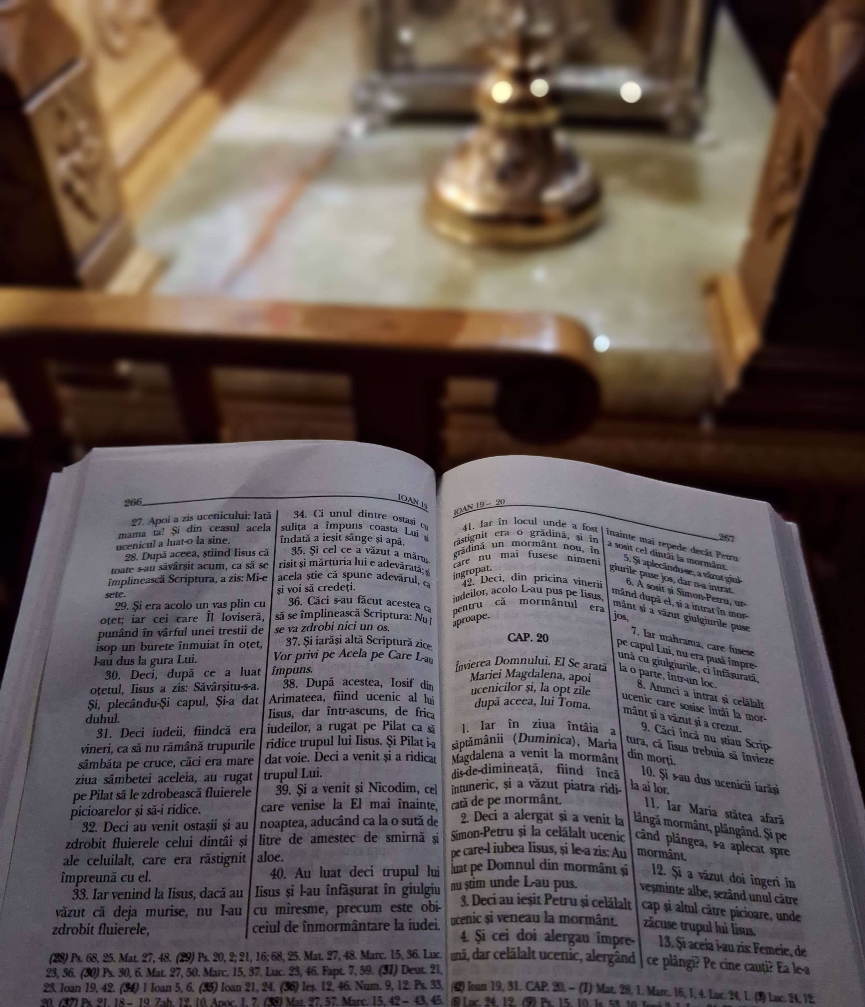 Holy and Great Thursday -Service of the Holy Passion the 11th Gospel (with 12 Gospel Readings)