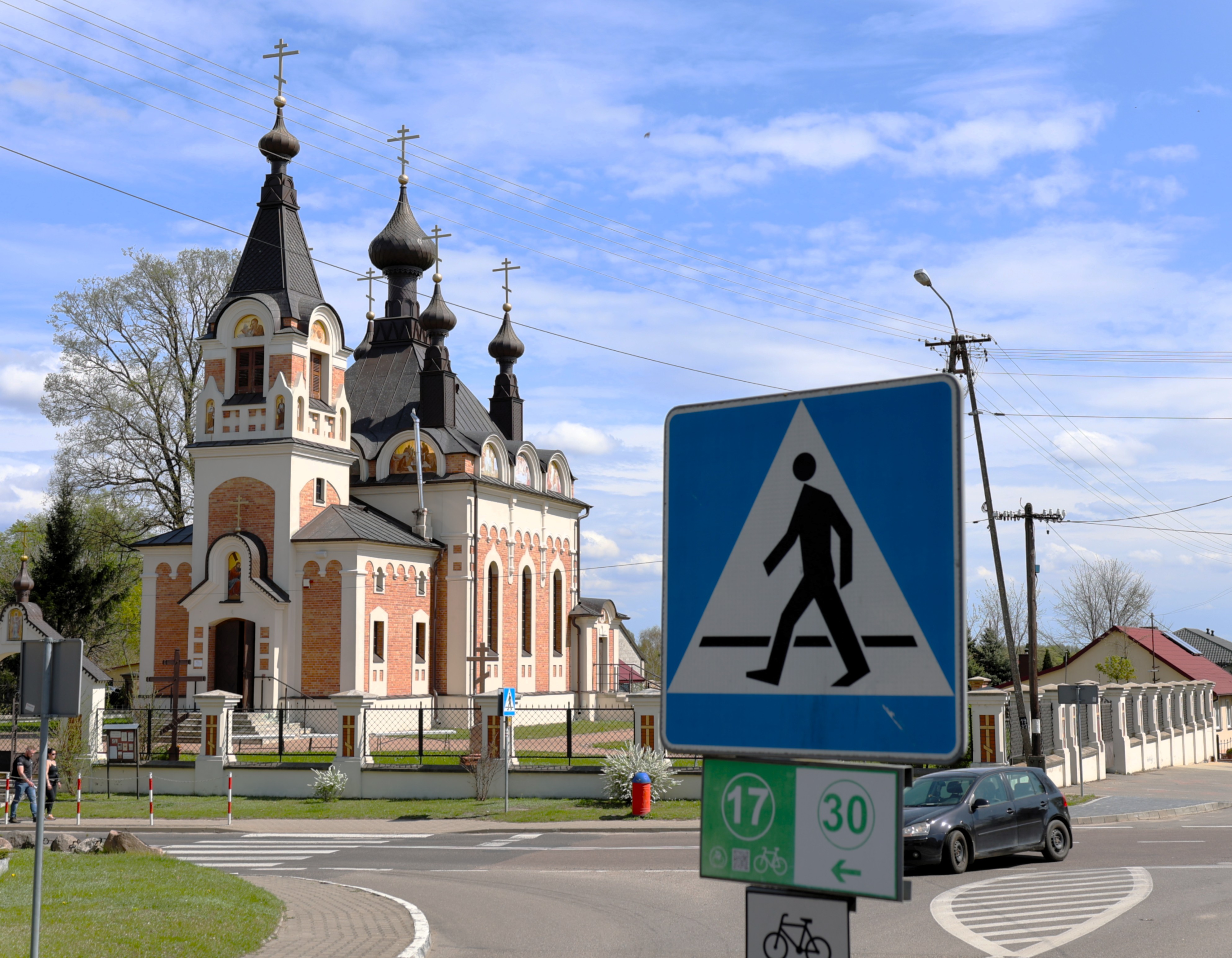 Спешите в храмы Божии!