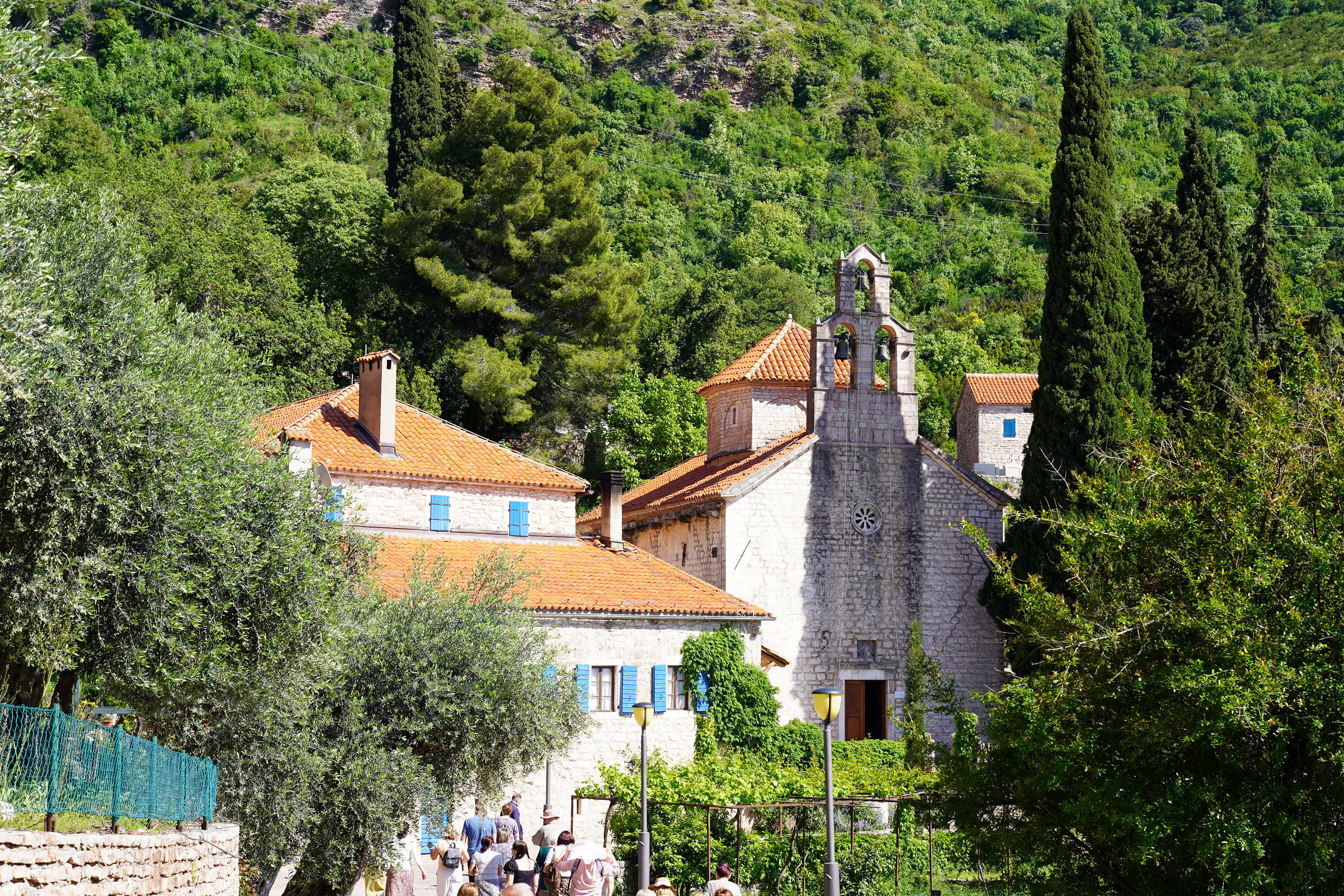 Praskvica monastery