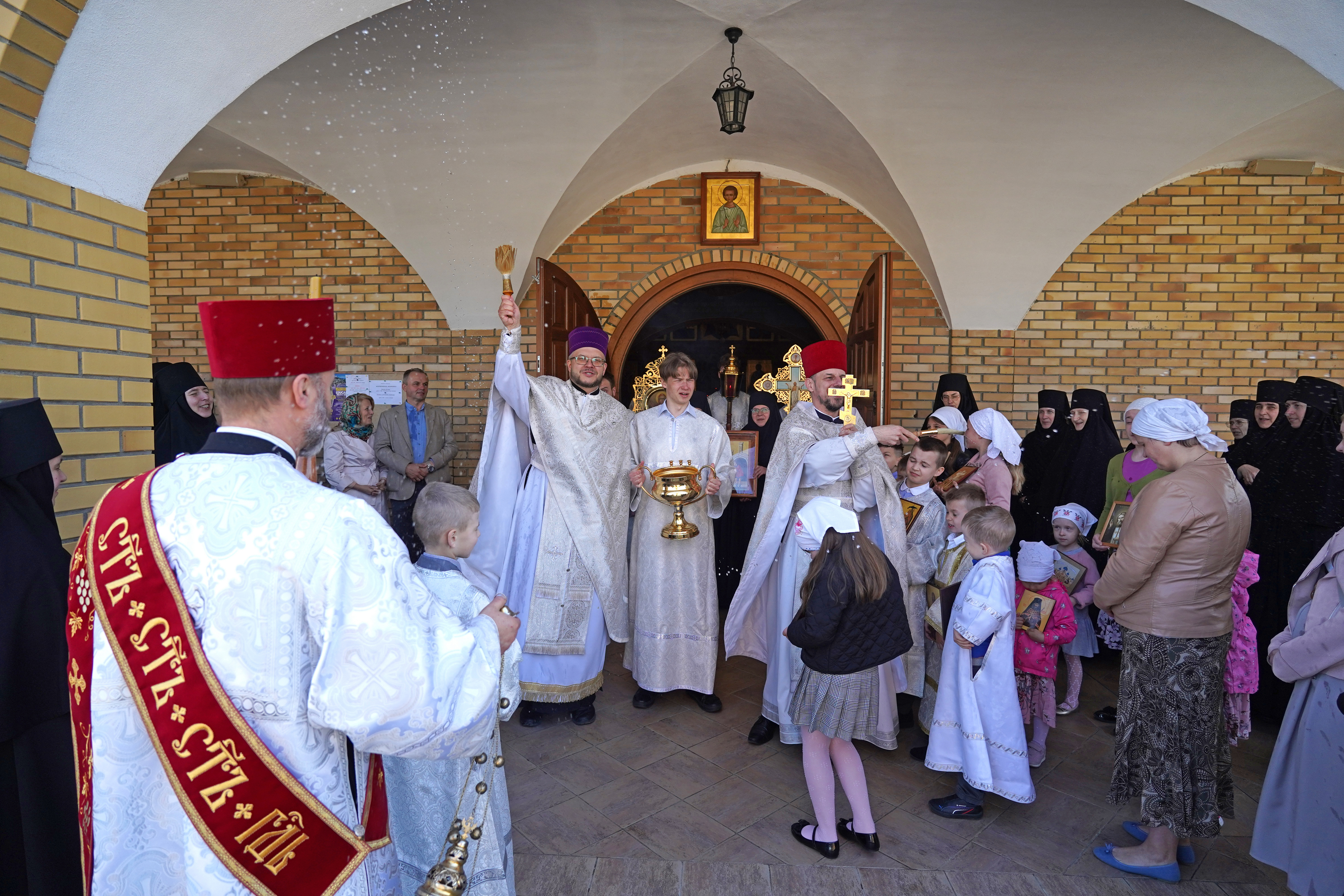 6 Sunday after Easter in Zwierki Convent