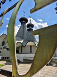 jarek1 
The Holy Trinity Orthodox church in Hajnówka 
2025-07-27 20:07:19