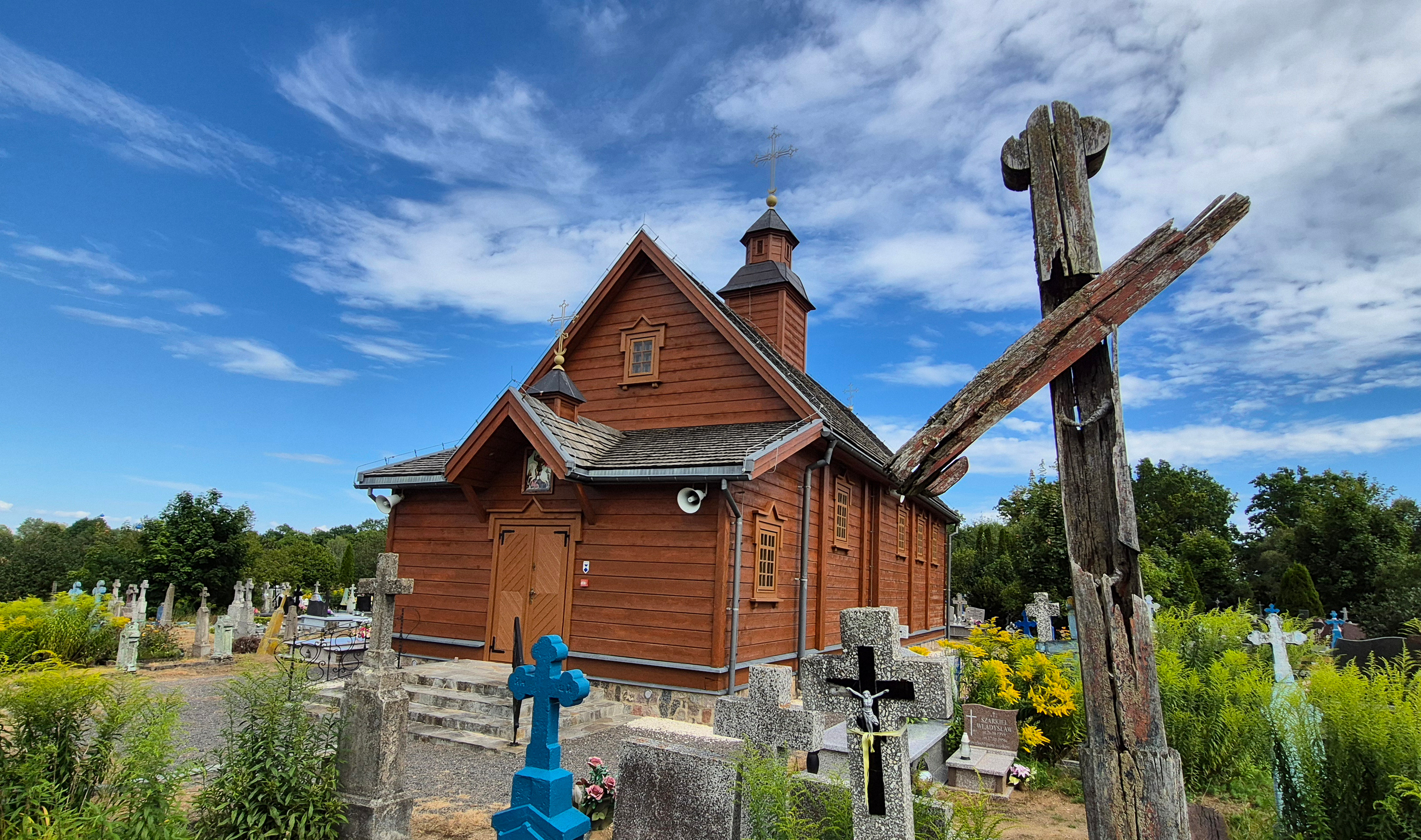 The cementary church in Łosinka