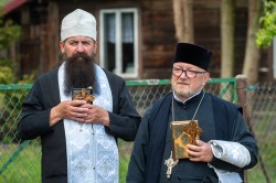 palavos 
Św. Ap. i Ewangelisty Jana Teologa, Pawły 
2025-08-12 19:21:09