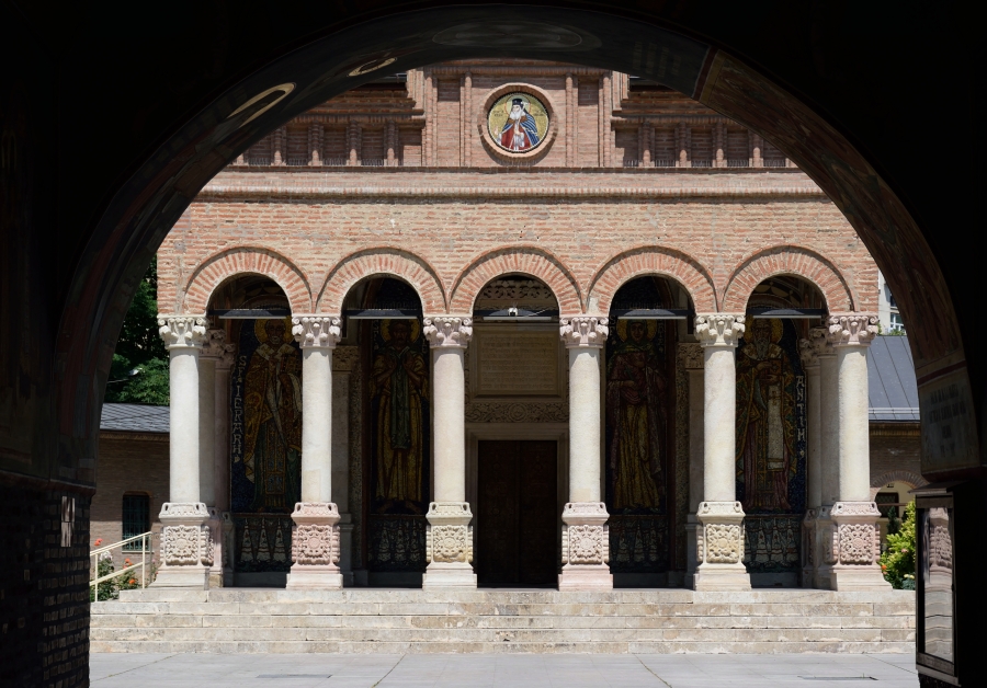 Monaster św. Antyma - widok z bramy 2025