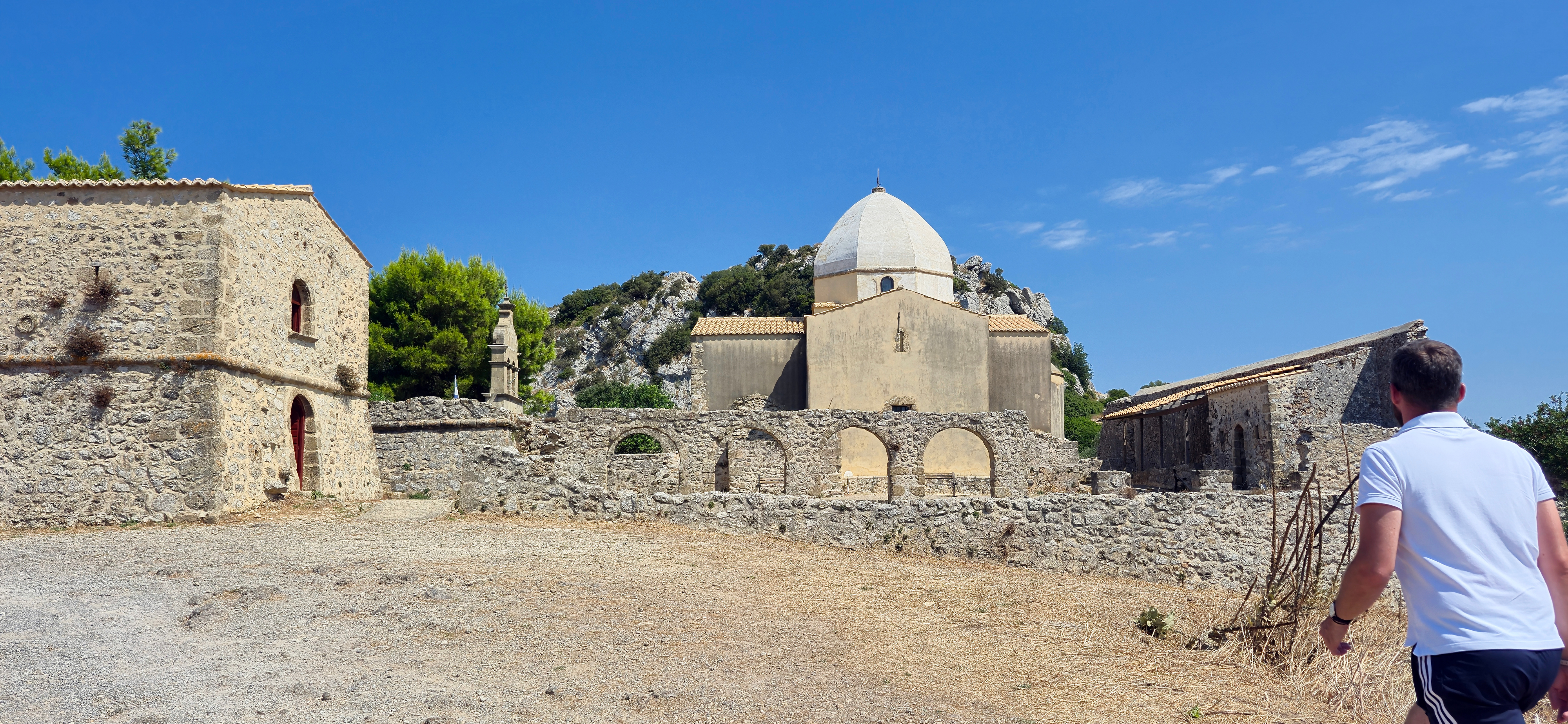Panagia Skopiotissa (former) monastery