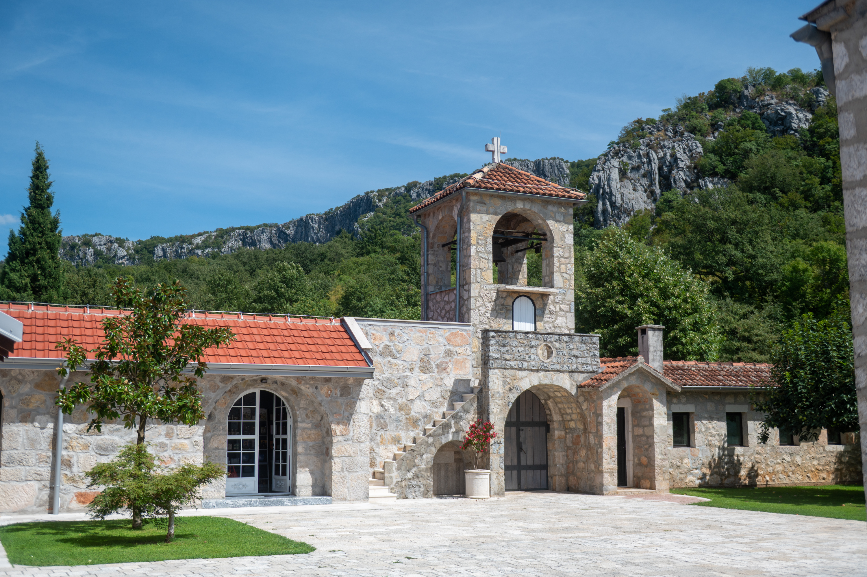 Ćelija Piperska Monastery