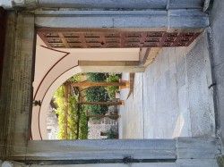 jakov2025 
Agion Oros, Athos 
2025-10-02 17:44:47