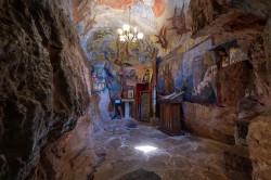 alik 
Dajbabe Monastery / Манастир Дајбабе 
2025-10-16 09:52:42