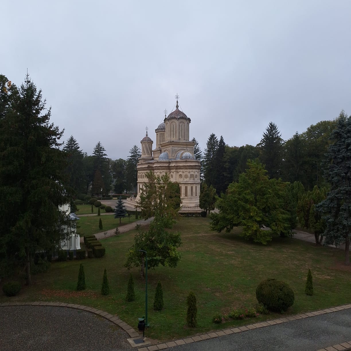 Curtea de Argeș Monastery