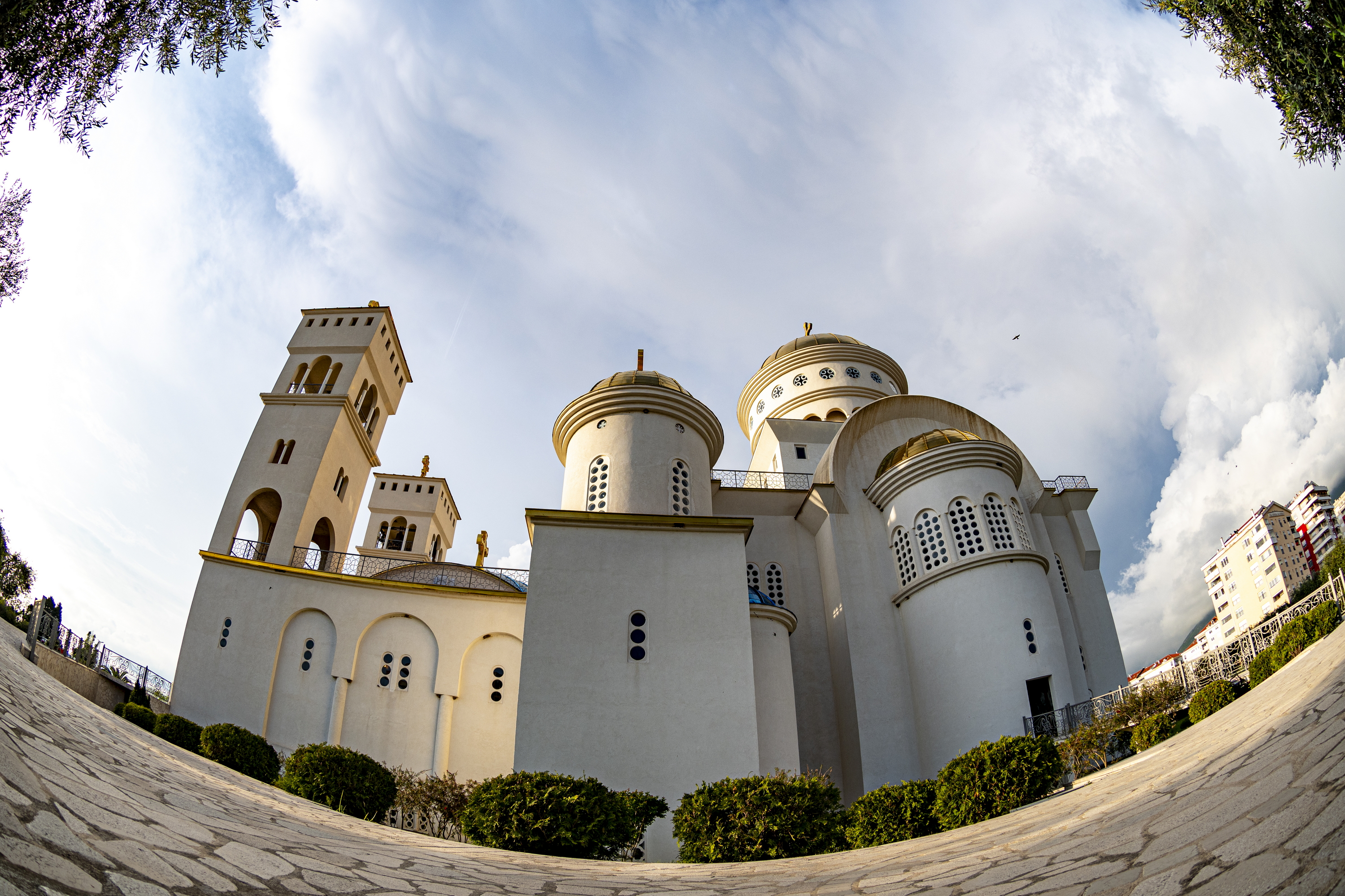 Саборни храм Светог Јована Владимира 