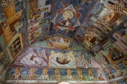 Lazo 
Monastery Morača 
2025-11-04 21:50:43