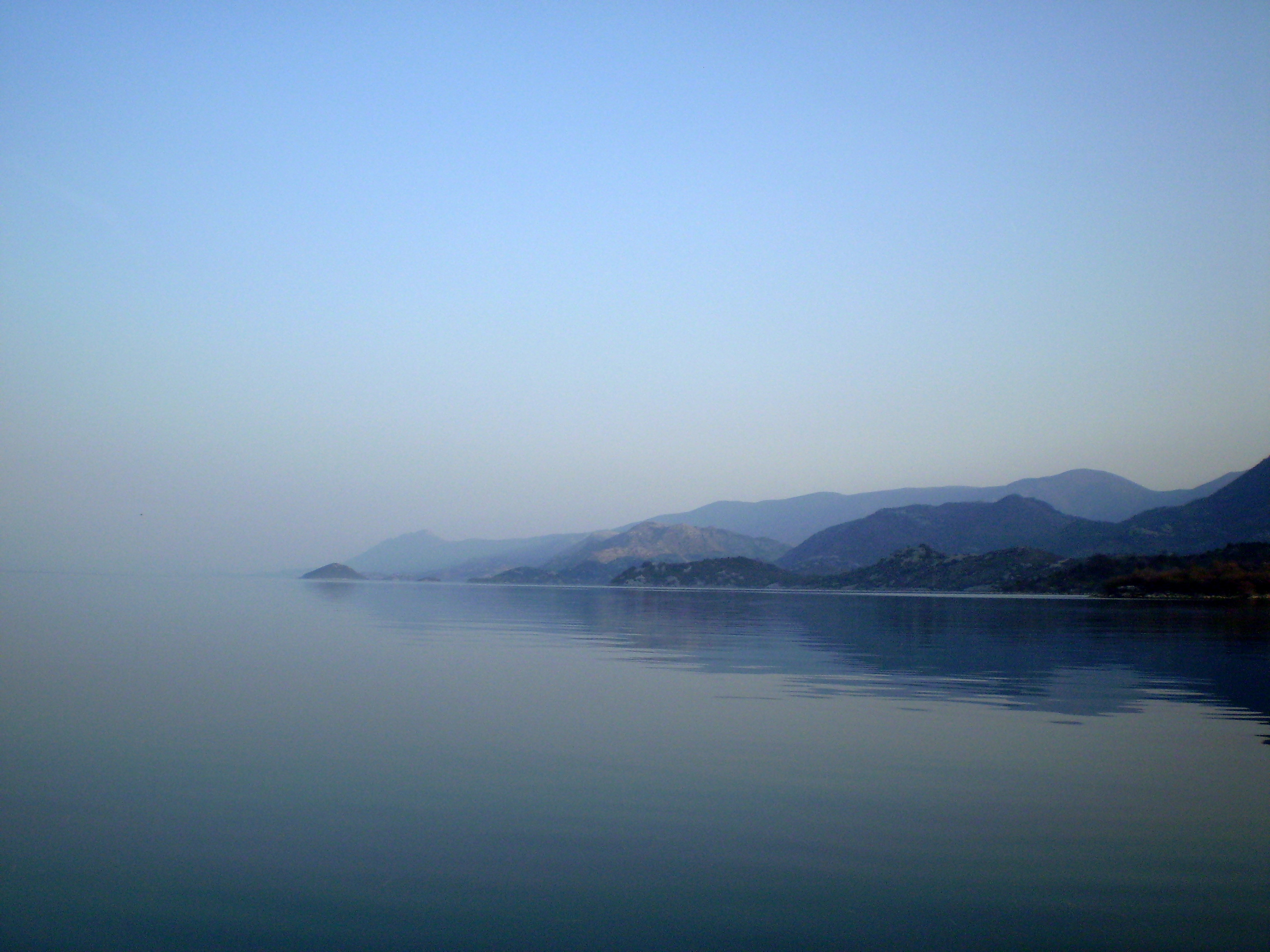 Скадарско језеро