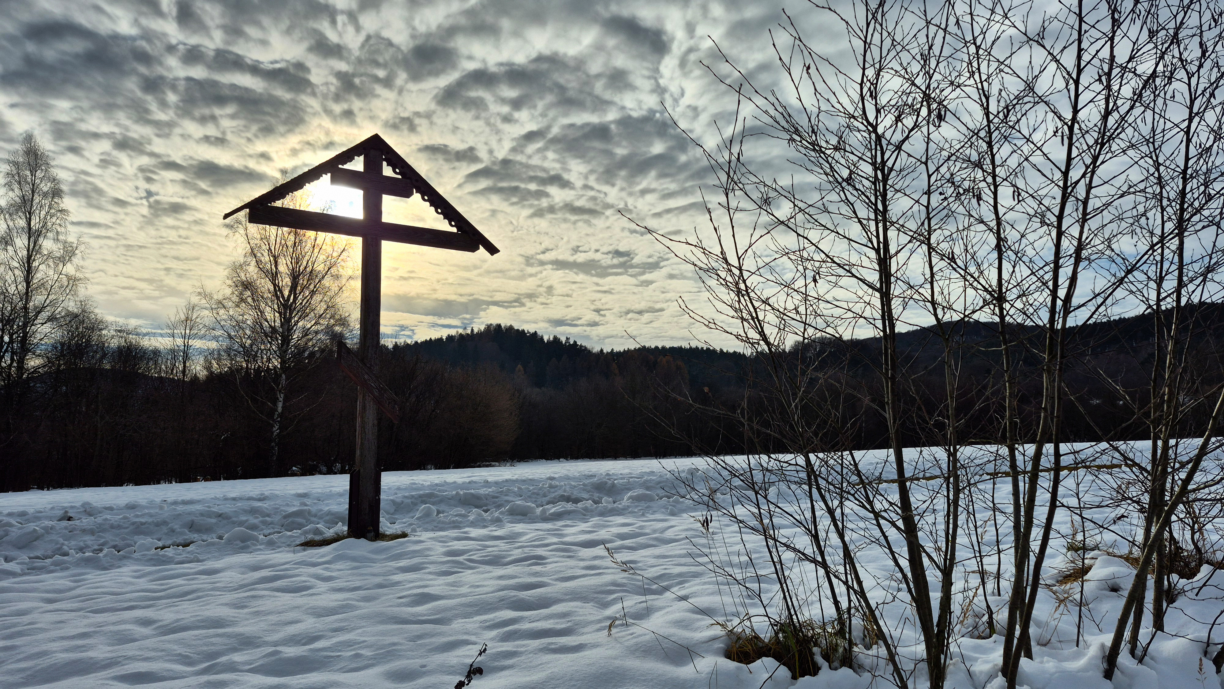 The cross on the way at Mountain Jawor