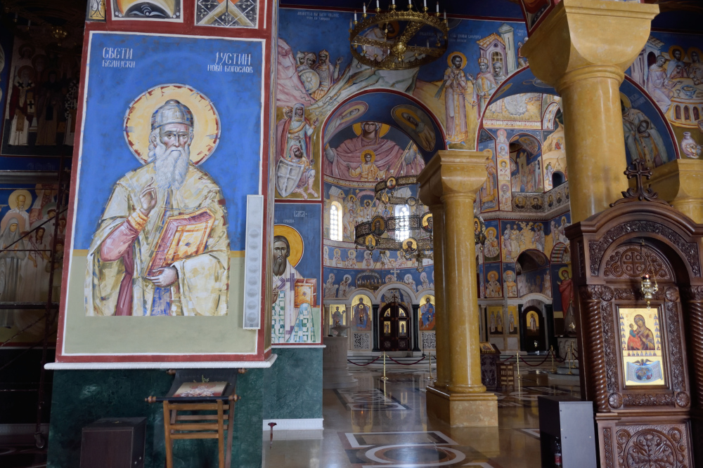 Święty Justyn Popović i reszta fresków w soborze w Barze, 2024