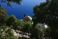 felix 
Carоulia, the Place of the Greatest Hermits of Mount Athos 
1 
2026-01-01 19:39:31