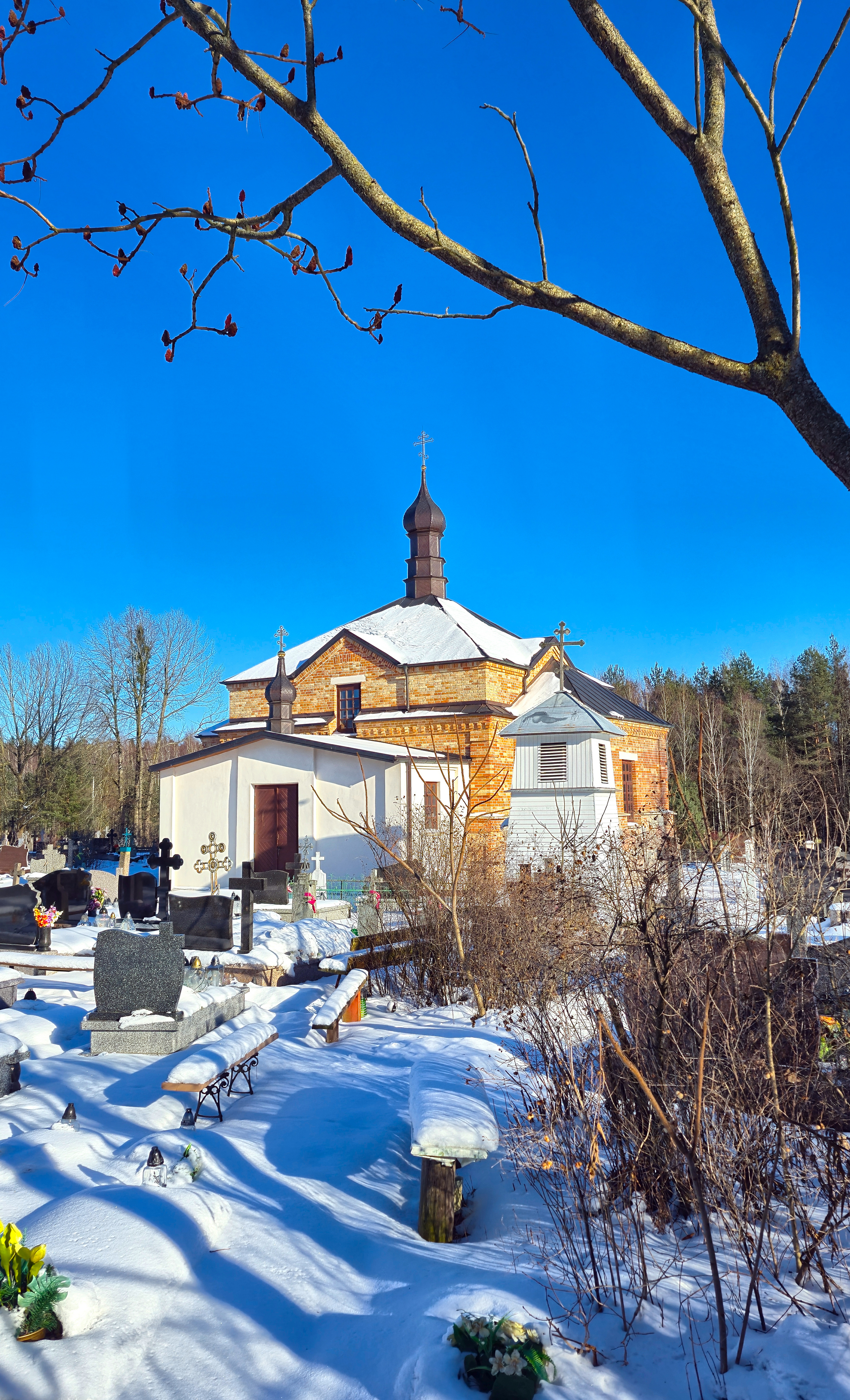 The Orthodox cementary church in Klejniki