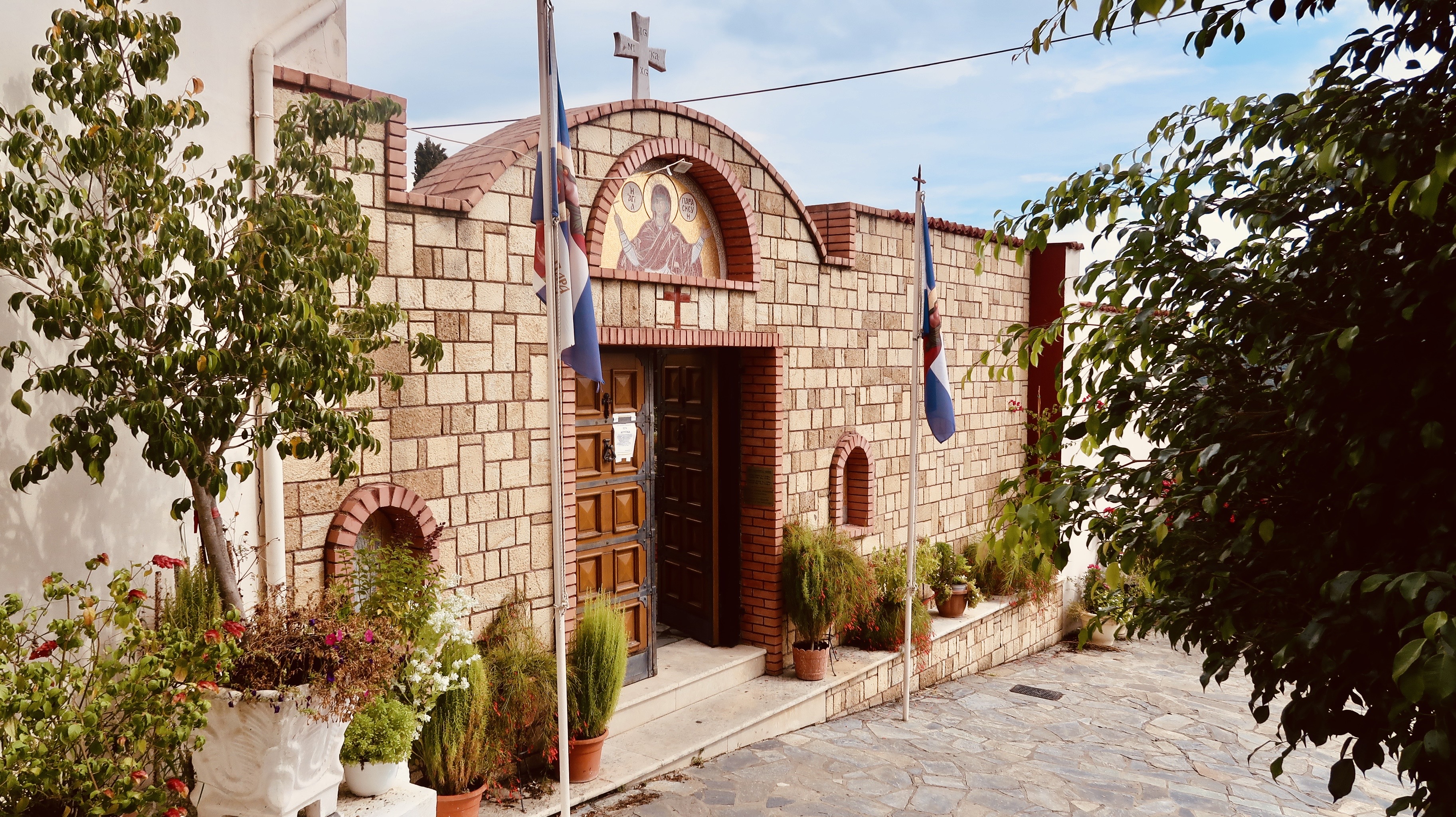 Monaster Świętej Paraskiewy na wyspie Korfu 