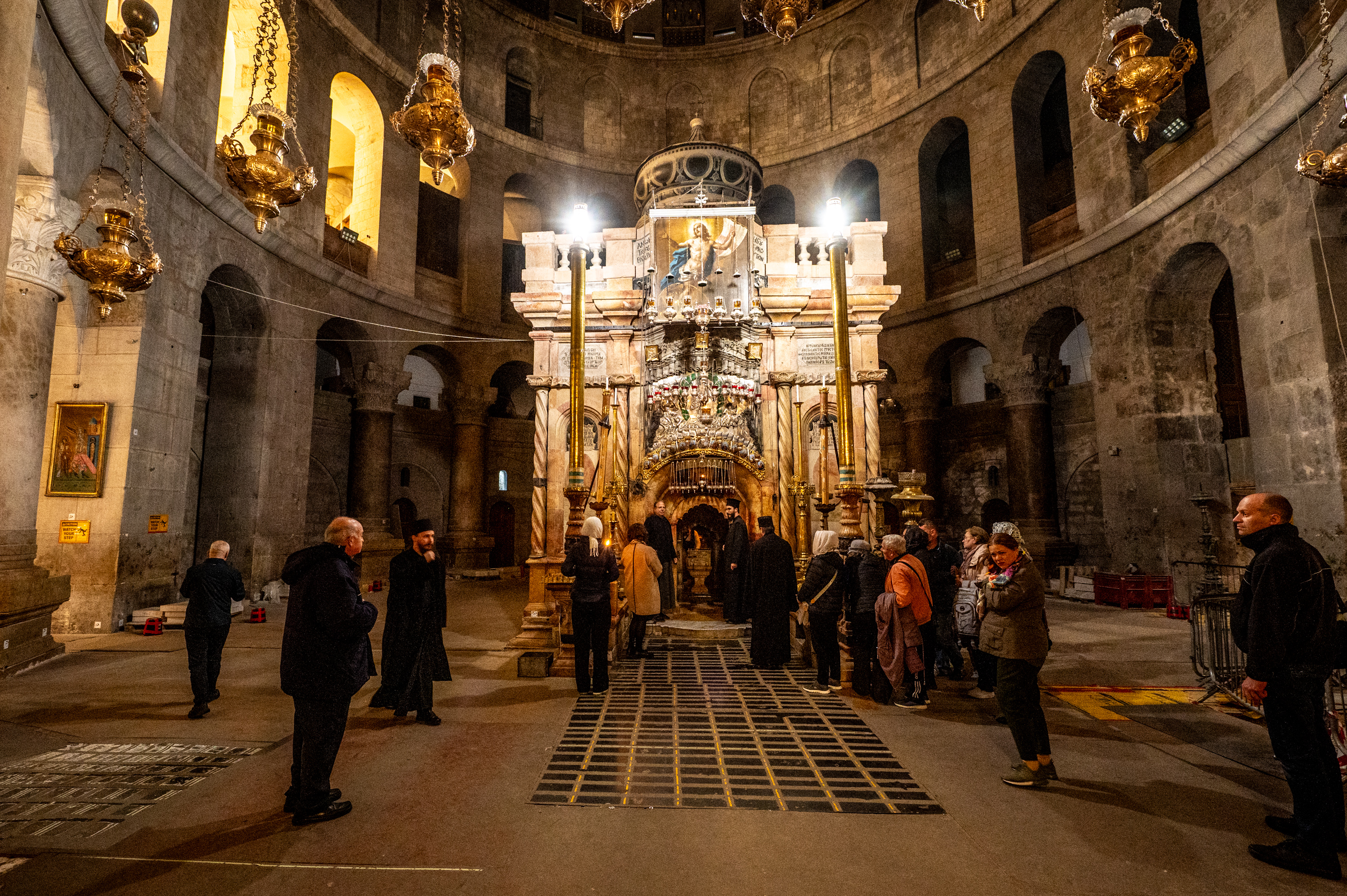 Kuwukla - Church of the Holy Sepulchre