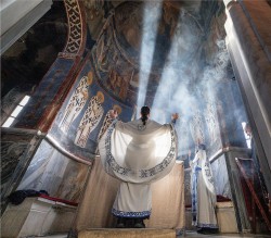 Викентије 
Благословено Царство.../Blessed is the Kingdom... 
2026-04-21 13:45:54