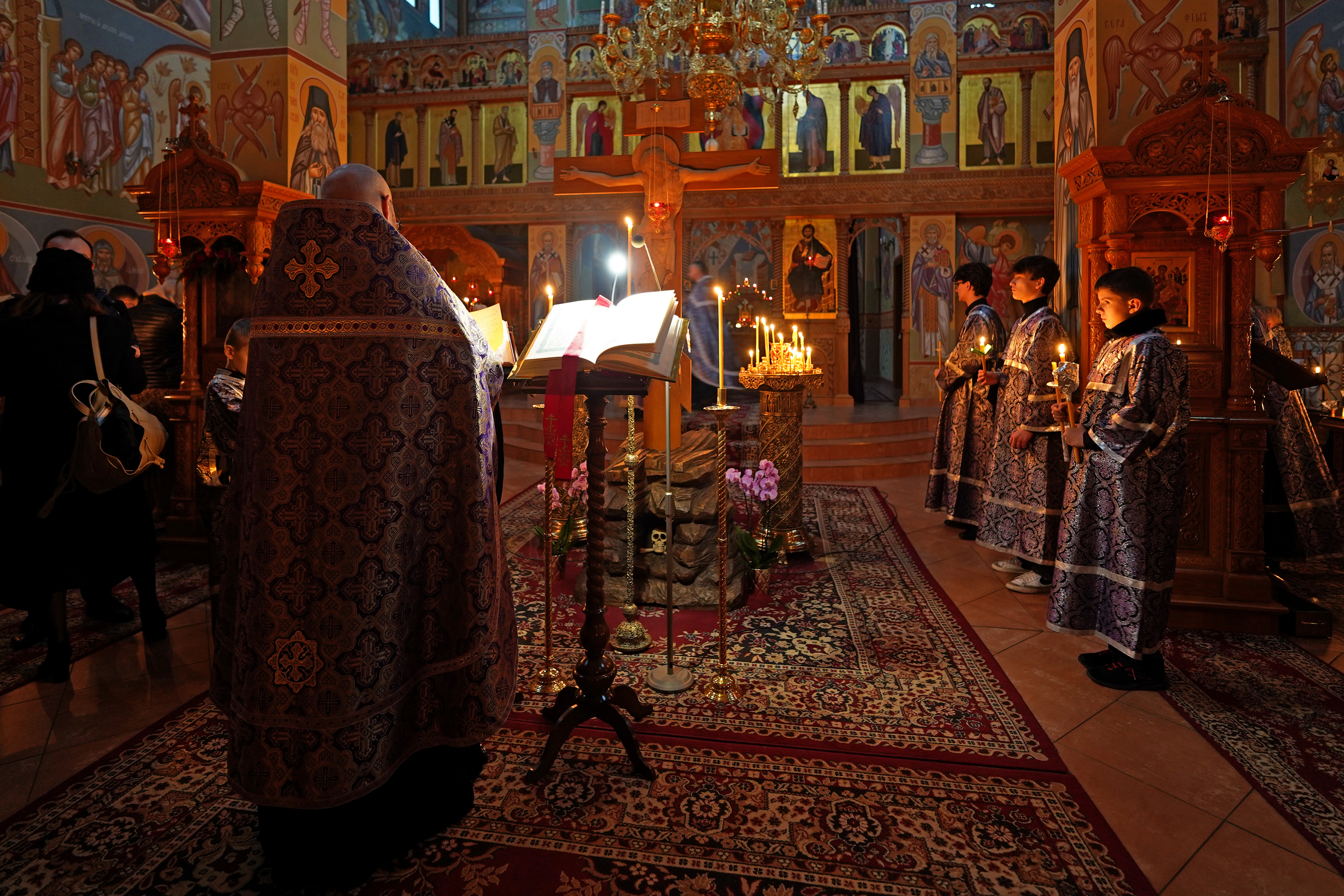 Reading of Twelve Gospels in Zwierki Convent