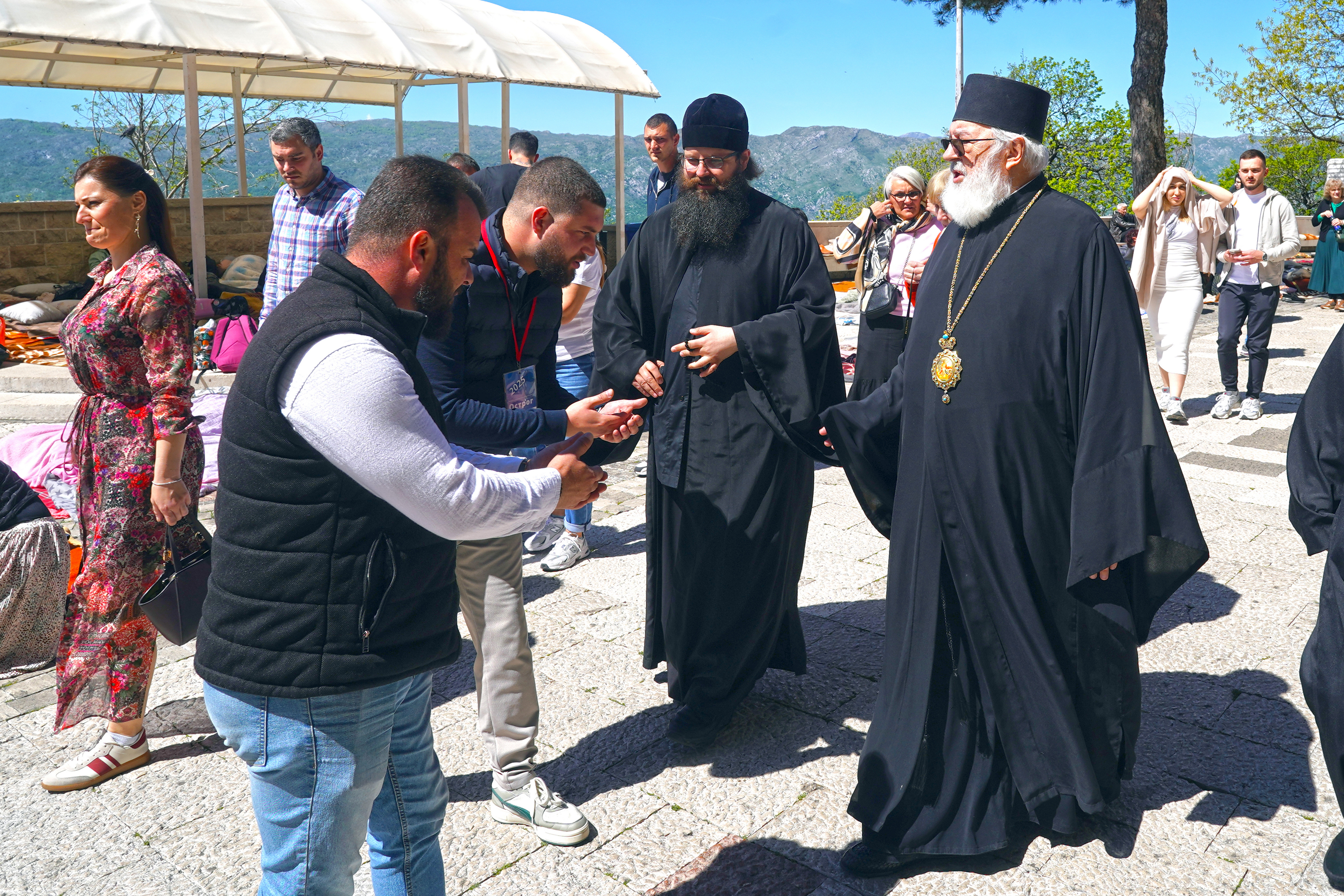 Bishop Warsonofiusz visit to Ostrog Monastery