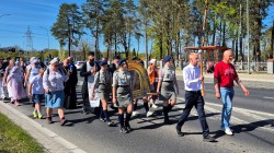 jarek11 
The pilgromage from Białystok to Zwierki Convent on the occassion of St. Gabriel of Zabłudów feast 
2026-05-07 15:59:58