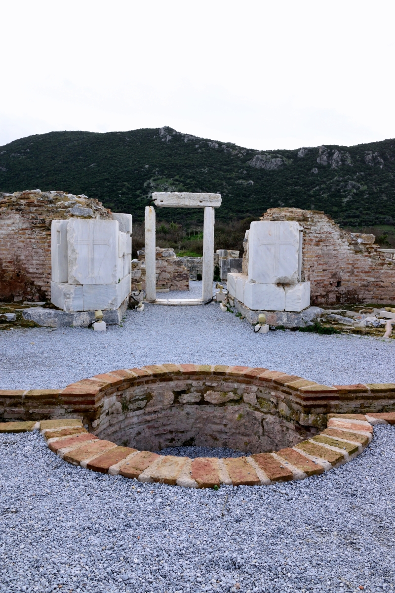 Ancient Ephesus (10) - another baptisterium