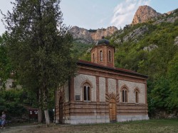 Slobodan. 
Манастир Свете Петке „Иверица“  Сићево 
2026-08-09 10:56:34