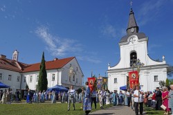 jarek11 
The Divine Liturgy of the feast of Supraska Icon of the Mother of God in Supraśl Monastery 
2026-08-19 15:55:56