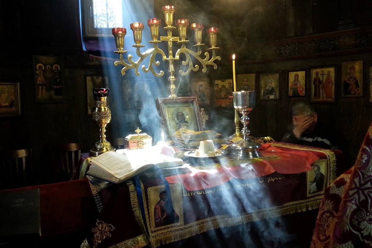 ХРИСТОС ВОСКРЕСЕ