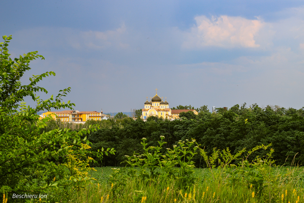  Mănăstirea „Sfântul Prooroc Ilie”