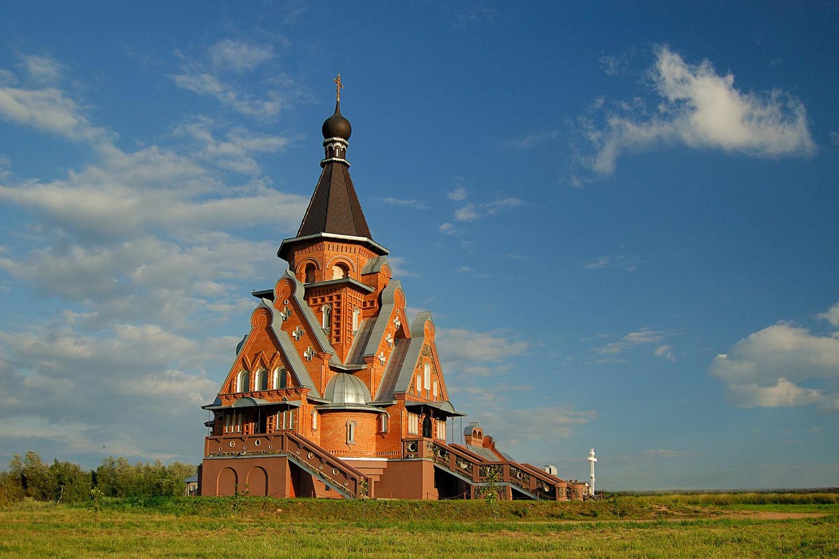 Церковь в д. Новоселье