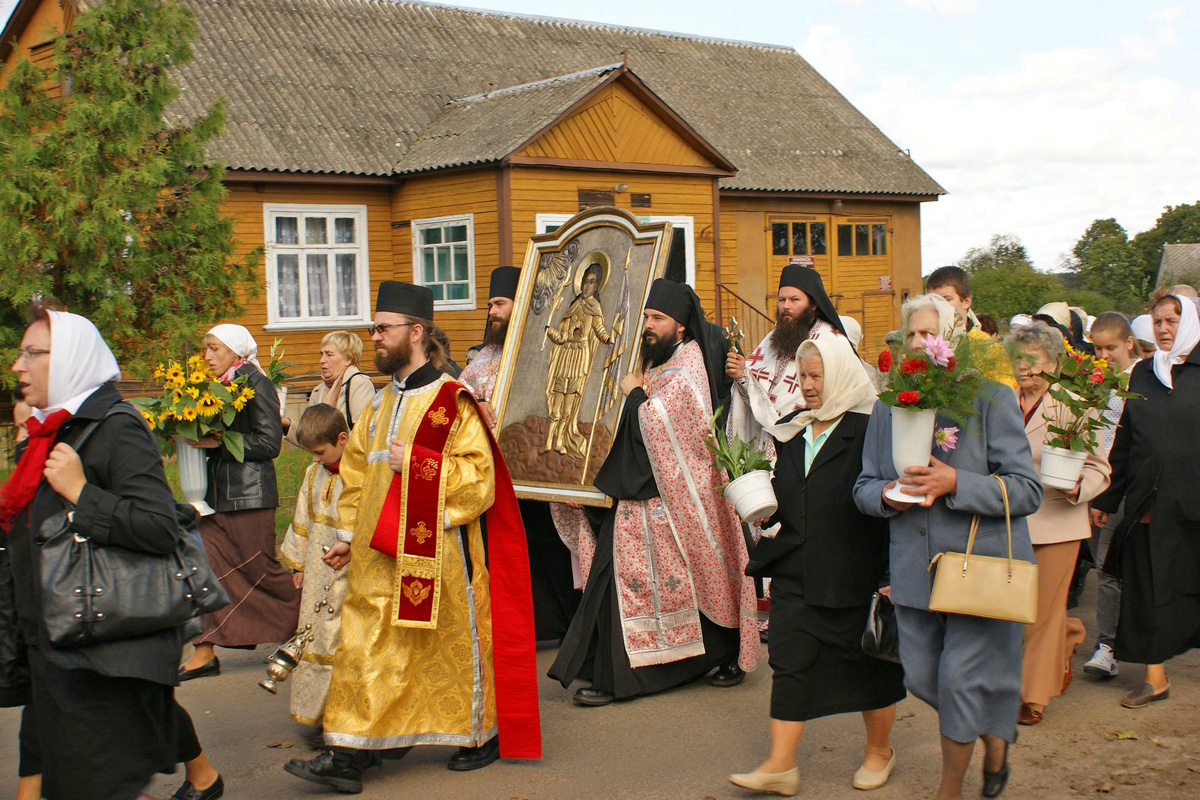 Uroczyste przeniesienie ikony św. Dymitra Sołuńskiego  
