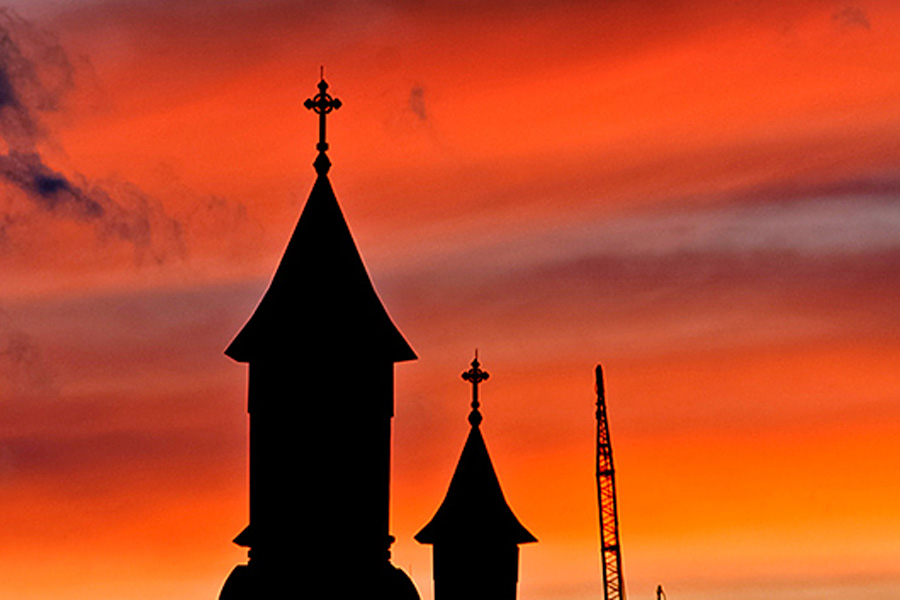 Turlele Catedralei Ortodoxe din Suceava  