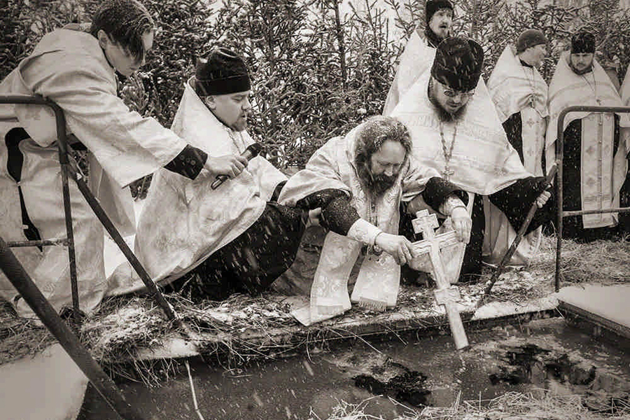 С Крещением! 